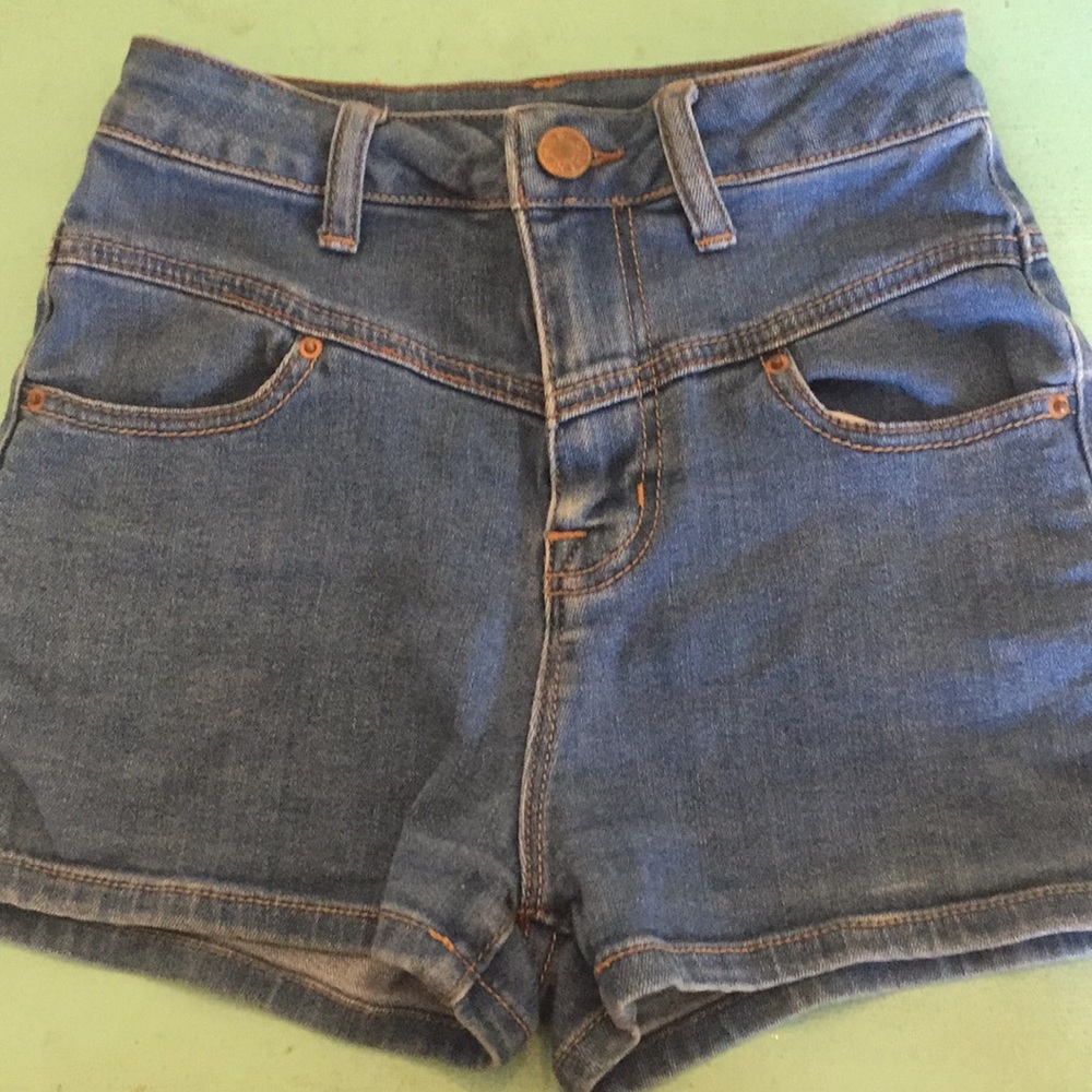 High waisted BDG jean shorts
